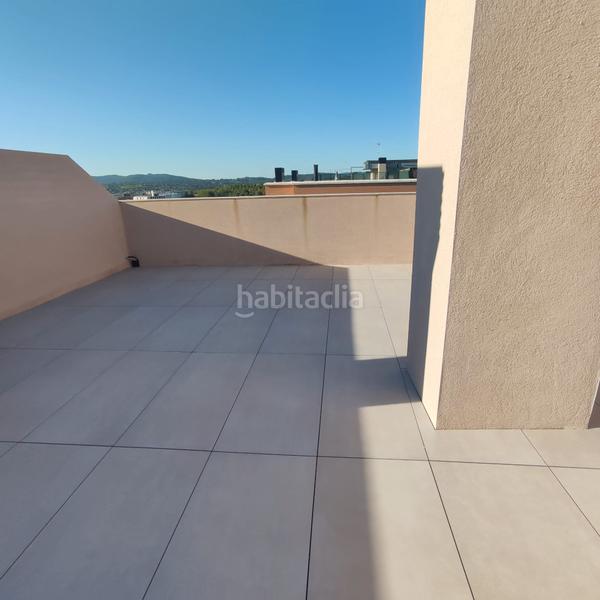 Foto 2a761330-b929-4ca3-b446-41e04ff05cfc. Alquiler ático atico con terraza a estrenar obra nueva en Sant Cugat del Vallès