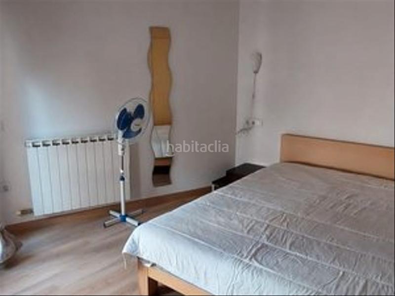 Foto fee16a74-03bf-43a5-9a3b-8f2886f5c1d7. Duplex avec parking dans Ca n´Oriol Rubí