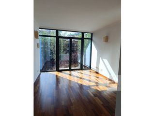 Appartement  Passatge sant antoni. Piso centro cerca de estación de fgc