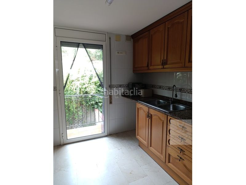 Foto f94c71b5-e2af-4810-8927-2bff5274929d. Casa amb aparcament a Ca n´Oriol Rubí