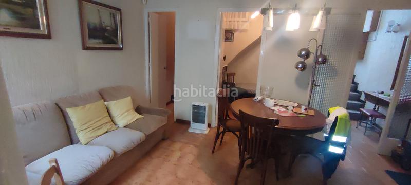 Foto 966f6f25-5908-4811-981d-5b7ee9983d24. Casa aparellada a La Salut Badalona