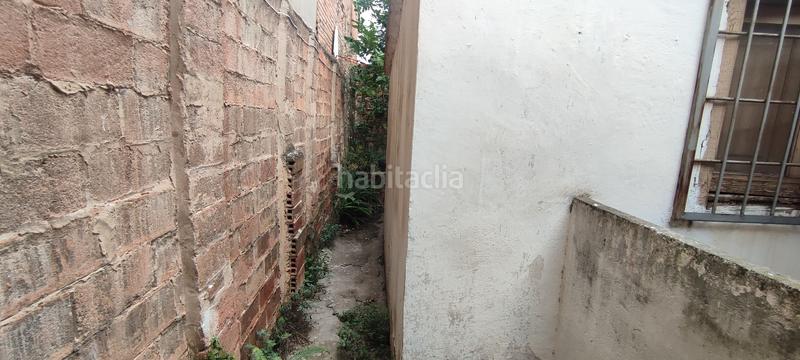 Foto a17d8cd0-b707-48c9-9304-81133797aa8c. Casa aparellada a La Salut Badalona