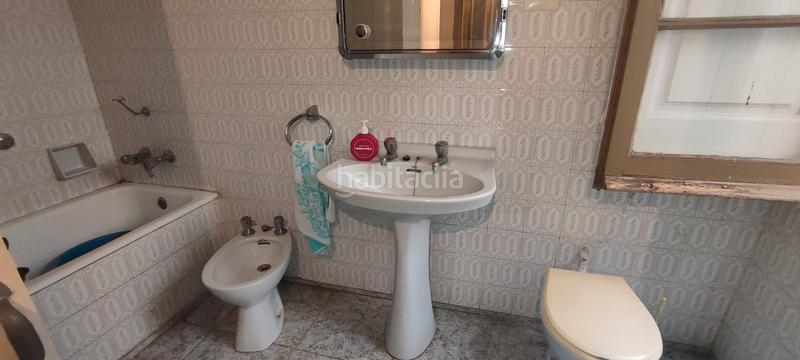 Foto a33e7e40-531f-482a-8ddd-dbe545472b0b. Casa aparellada a La Salut Badalona