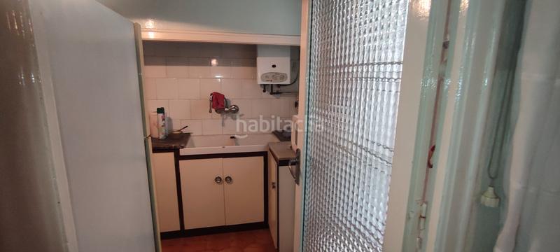 Foto c3430373-562d-4ff1-8ed4-ae946abaef3f. Casa aparellada a La Salut Badalona