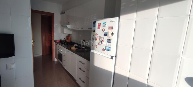 Foto 4270e57c-47c6-49ae-abfd-1c856fcc237c. Etagenwohnung in Sant Roc Badalona