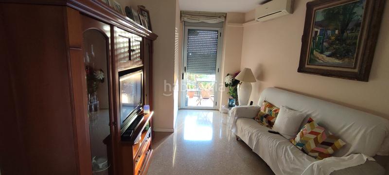 Foto b9f570c8-9b0f-41a5-8087-fb38253a6680. Etagenwohnung in Sant Roc Badalona