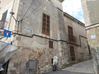 Casa in Sineu. Casa señorial en venta sineu