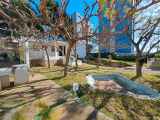 Xalet  Carrer astoria. Villa a 100 metros de la playa