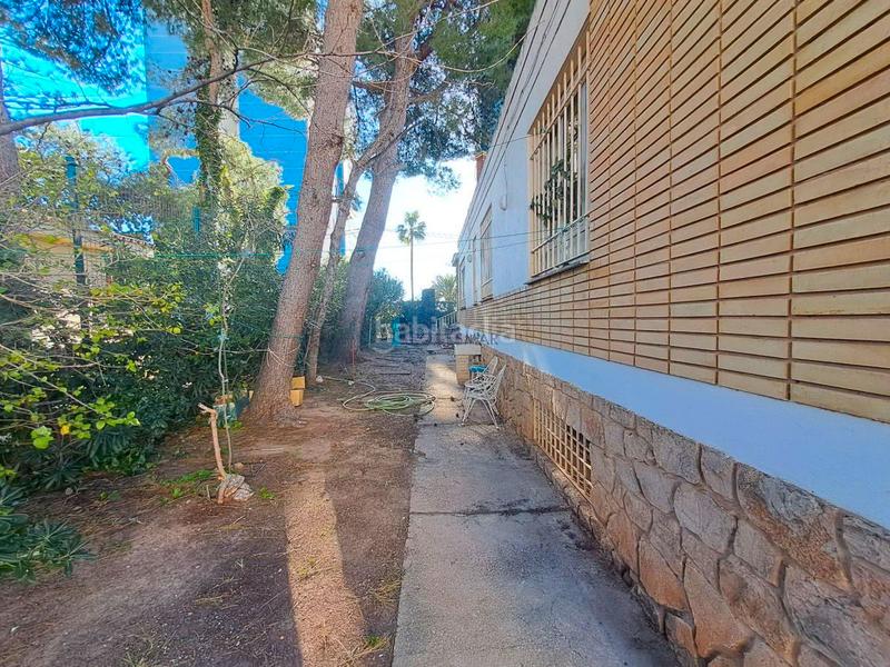 Foto 8c0ed998-8197-4ee0-9fb9-c54eb8f0c229. Chalet villa a 100 metros de la playa en Els Terrers Benicasim / Benicàssim