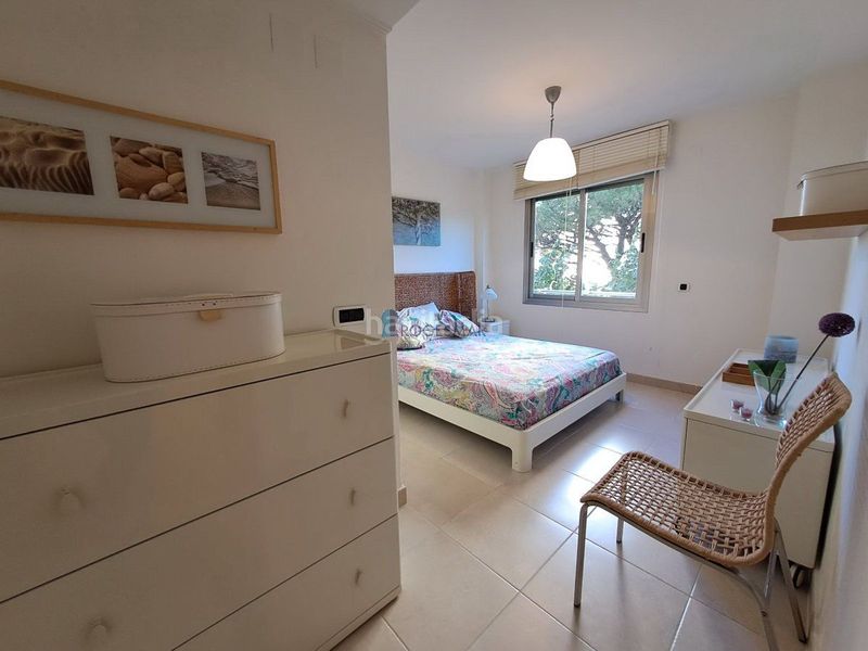 Foto 23512f51-d31d-416e-9ab0-9c6237df5007. Apartament amb aparcament piscina a Heliópolis Benicasim / Benicàssim