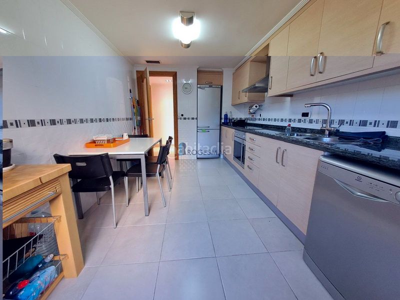 Foto 2ac4733c-21bd-458d-b0aa-99d5b589a4f0. Apartament amb aparcament piscina a Heliópolis Benicasim / Benicàssim