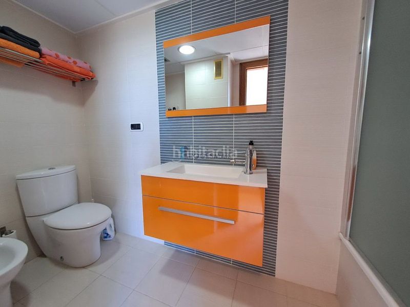 Foto da72f354-6ef2-4e77-8589-e3919842a281. Apartament amb aparcament piscina a Heliópolis Benicasim / Benicàssim