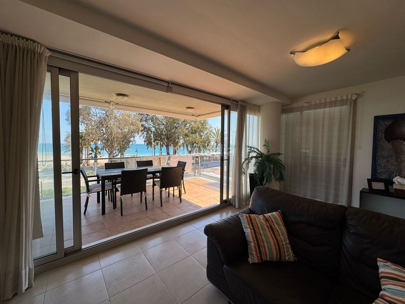 Foto e7d38f9d-f756-42f3-8b1a-73819d8be933. Apartament amb aparcament piscina a Heliópolis Benicasim / Benicàssim