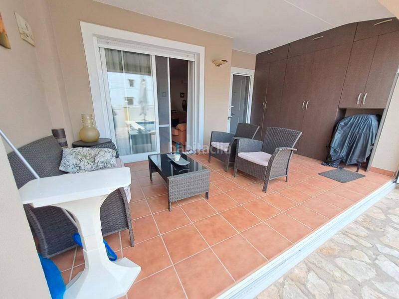 Foto 7a9dd5bc-781f-4e6f-9779-0ba7df895125. Casa adossada amb aparcament piscina a Heliópolis Benicasim / Benicàssim