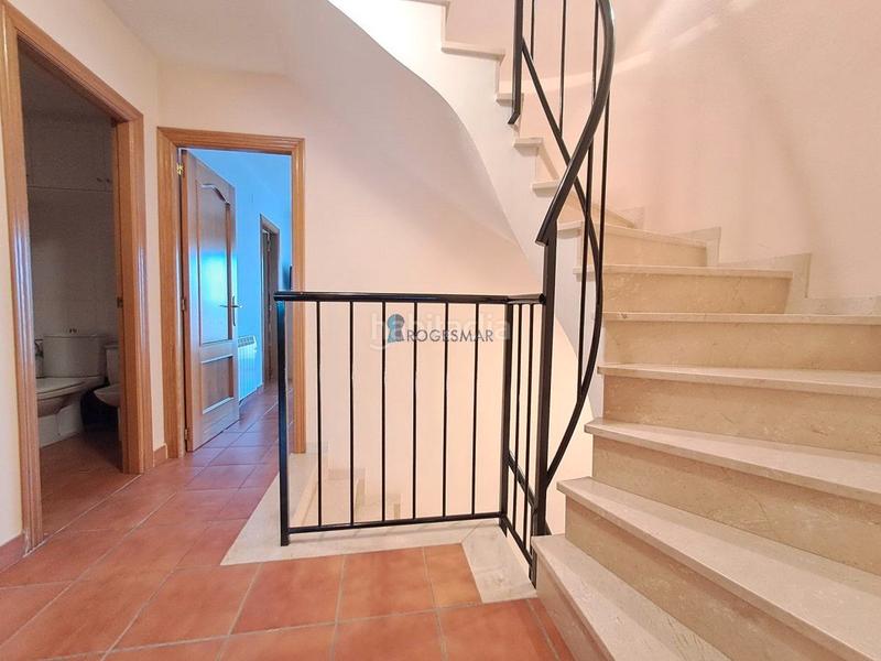 Foto c064742d-9feb-4b1e-bcf6-63738dad6f44. Casa adosada adosado con piscina privada cerca de la playa en Benicasim / Benicàssim