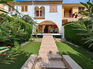 Casa adossada  Carrer guitarrista fortea 37. Adosado a 400 metros de la playa heliópolis