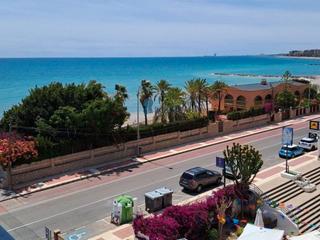 Affitto Piccolo appartamento in Avenida ferrandis salvador 122. Alquiler para todo el año con vistas al mar
