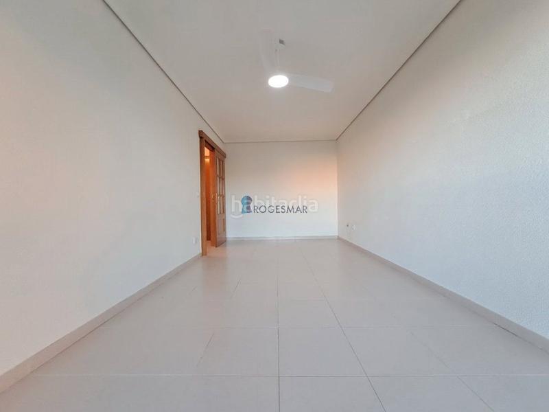 Foto 8b9897c7-e24e-4746-9ad5-3222bd6799e3. Apartment in avenida ferrandis salvador 1 in Heliópolis Benicasim / Benicàssim