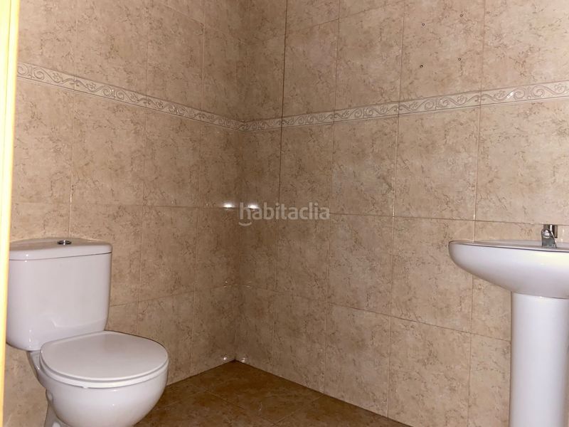 Foto f2eacba1-92be-41c8-be11-ecd8ed89a715. Local comercial a Sils