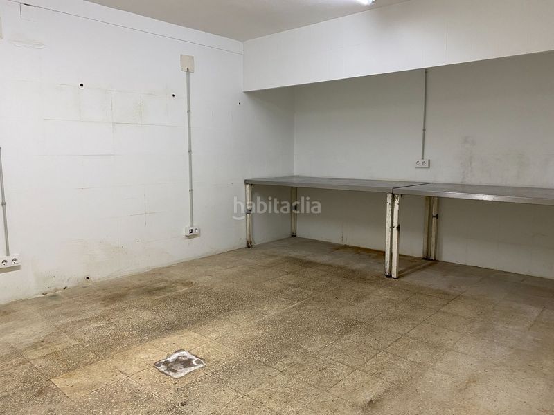 Foto ccb1d8cf-6e5c-4aff-bd9f-2b4ab81ce02d. Lloguer local comercial a Santa Coloma de Farners