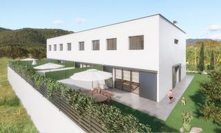 Casa adossada a Santa Coloma de Farners