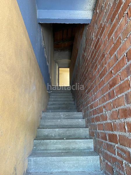 Foto 498524a9-25fd-4f71-a9ba-2e005fb2ddab. Casa adosada en Anglès