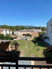 Etagenwohnung in Santa Coloma de Farners. Luminoso piso de 3 habitaciones con balcn, piscina comunitaria