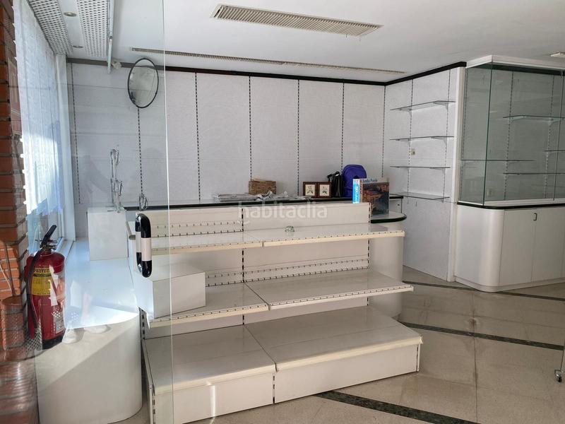 Foto 9f797b46-dfaf-449c-b254-fa2c61d84d5f. Locale commerciale in Santa Coloma de Farners