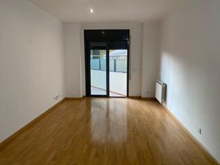 Appartement à Santa Coloma de Farners. Bajo con dos terrazas