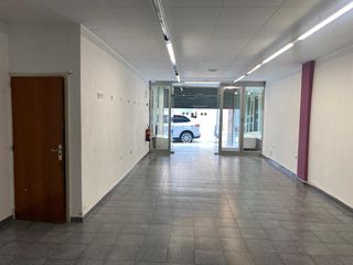 Locale commerciale in Santa Coloma de Farners