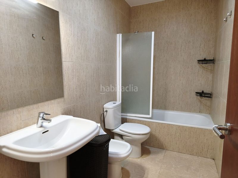 Foto d061d9c9-5a58-4b54-a315-60c50753f437. Pis amb calefacció a Anglès