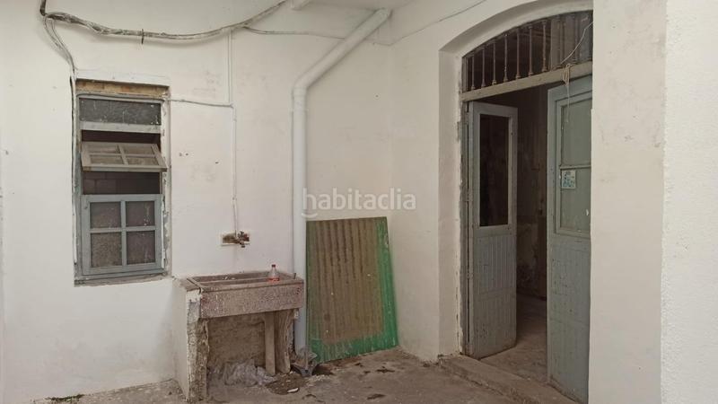 Foto b7ad1508-9bb5-498c-9ae5-cd34c9daf117. Piano terra in El Cabanyal-El Canyamelar Valencia