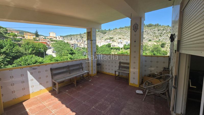 Foto c67bb63c-e542-44a5-a800-ab077ce9186f. Pis a Cortes de Pallás