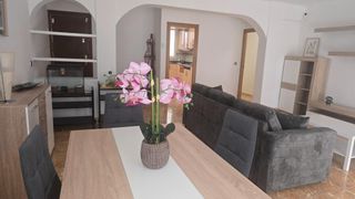 Affitto Appartamento in Nou Moles. Piso en alquiler habitual imprescindible pasar filtro seguro imp