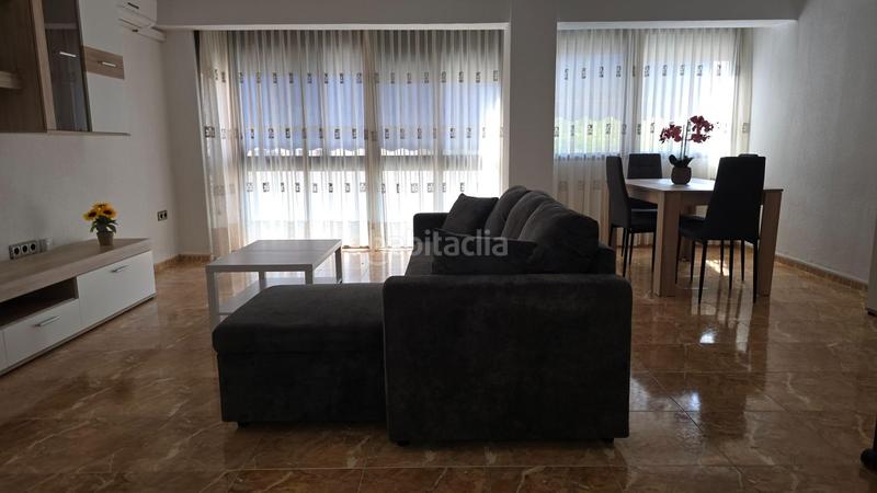 Foto d2887377-28e9-44c0-bade-3c6850f9f1a2. Location appartement dans Nou Moles Valencia