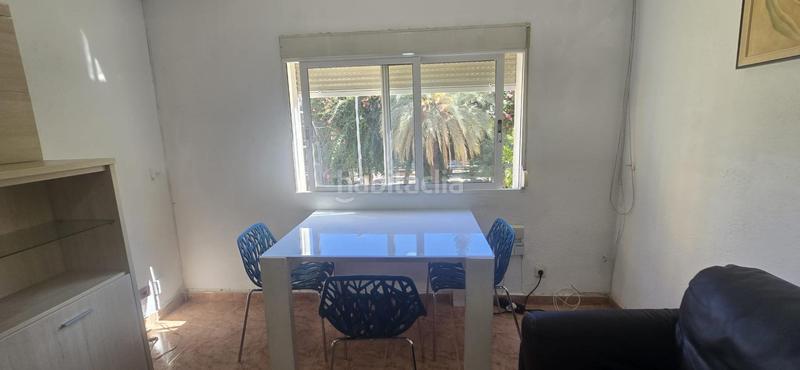 Foto 864b7740-f77d-4f43-bef9-add17ed7a00c. Rent flat in Aiora Valencia