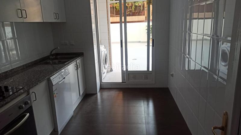 Foto 06e5026e-e45f-4cd5-be06-7b911c3c3b24. Etagenwohnung mit heizung in L´Illa Perduda Valencia