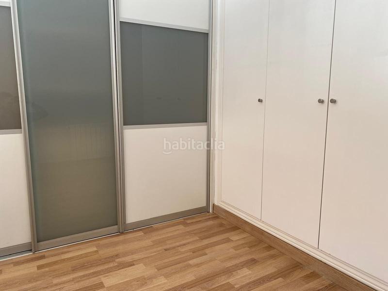 Foto 7e43f3a1-f2cb-4741-bd43-1aa51dda7a70. Etagenwohnung mit heizung in L´Illa Perduda Valencia