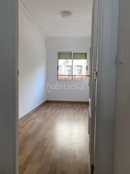 Foto cba992d8-5a3d-4cf2-bcd9-beb98aed0599. Etagenwohnung mit heizung in L´Illa Perduda Valencia