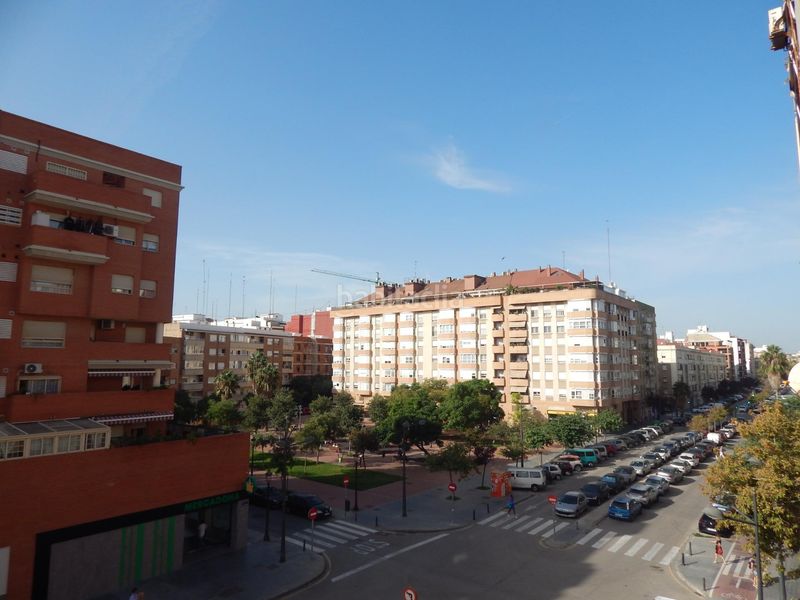 Foto 1d3b7933-de9d-4330-a13c-9cdee0ab39c8. Aparcament cotxe a Aiora Valencia