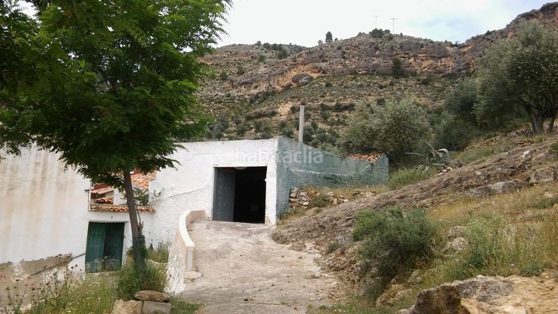 Foto 7e38a657-8f57-490c-a7a6-91f5aa3b9760. Casa amb aparcament a Villa de Ves