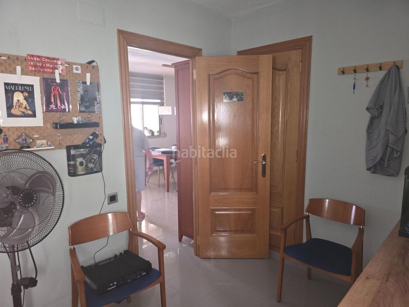Foto 9b88942b-8668-42eb-9cb8-96e61e0dd86e. Pis a L´Illa Perduda Valencia