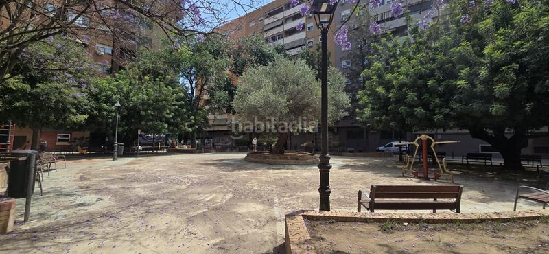 Foto c8052d48-5ec3-4db4-b58f-ccf6b8eb288e. Local comercial a L´Illa Perduda Valencia