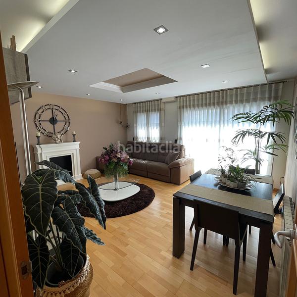 Foto 6bce35ce-1b84-402f-bb2a-df58a3c27e10. Duplex dans Montcada Centre - La Ribera Montcada i Reixac