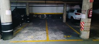 Aparcament cotxe a Gran via de carles iii 62. Venta dos plazas de parking dobles¡¡¡¡¡