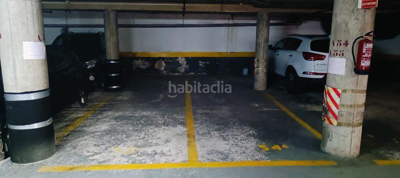Foto e99983c3-d9d8-4934-91b0-1cc5893ad1a7. Aparcament cotxe a gran via de carles iii 62 a Barri de les Corts Barcelona