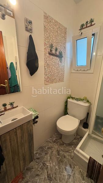 Foto cbe0293f-6269-4a89-8181-2722a5f5c5e0. Pis amb calefacció a Centre Ripollet