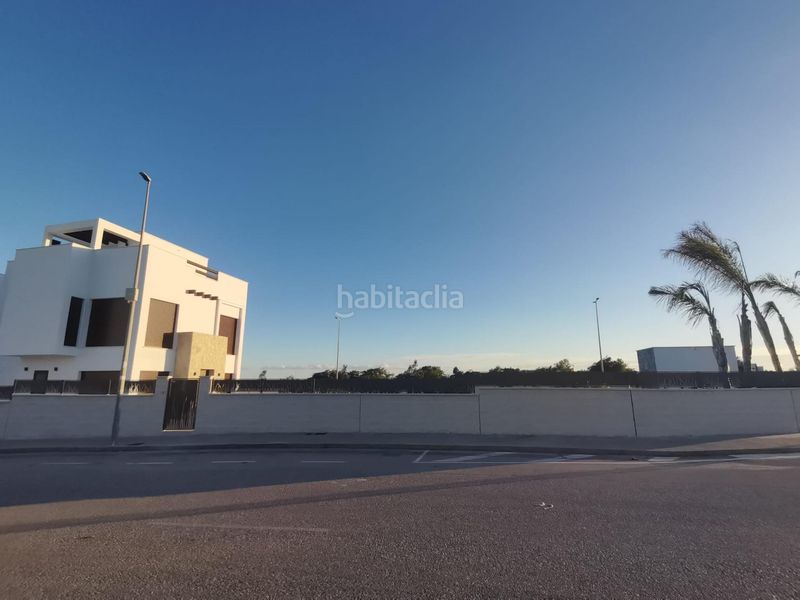 Foto 1355e018-ec9d-42cc-af83-a0c236510806. Xalet amb piscina a Montesinos (Los)