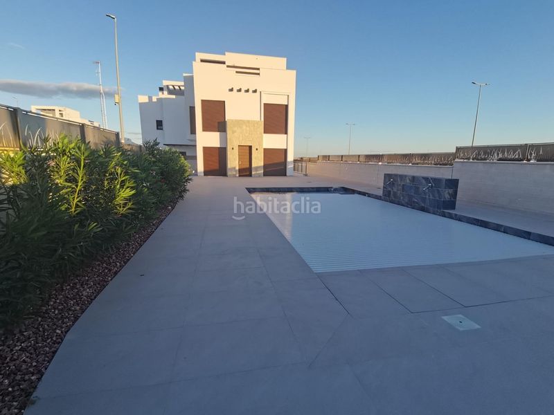 Foto b999deb1-776f-446d-aa9b-d384df3c0c12. Xalet amb piscina a Montesinos (Los)