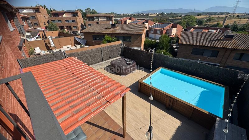 Foto 31281d73-d8c0-4498-ad2a-f34fb7e0917e. Casa adossada amb aparcament a Roca del Vallès (La)